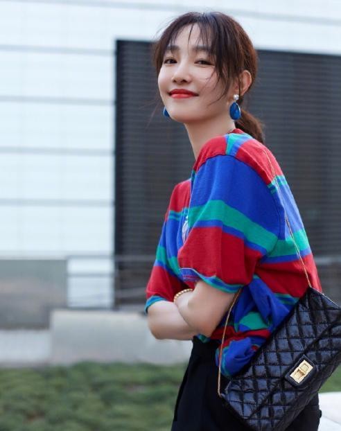 陈羽凡白百合高调复合（陈羽凡录音室玻璃影子疑似白百何）