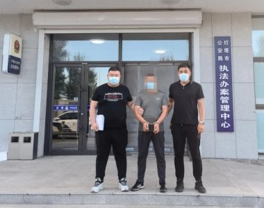 ​灯塔市公安局成功破获一起滥伐林木案件