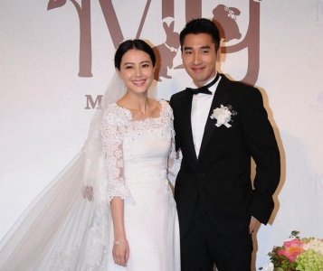 ​高圆圆孕肚照曝光 网友好奇：赵又廷喜欢男孩还是女孩？