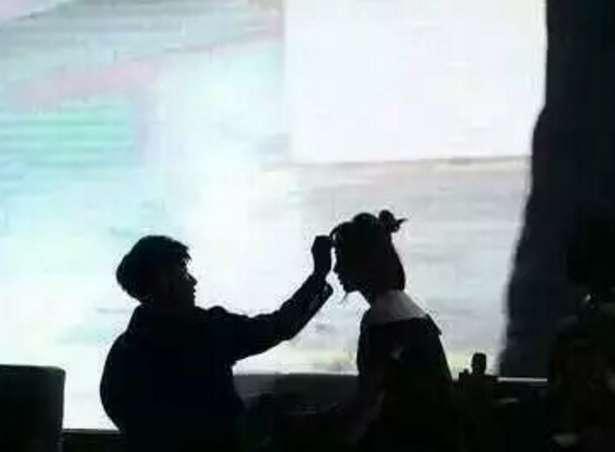 张一山到底喜不喜欢杨紫?最后一张图告诉你答案,这还不叫喜欢?