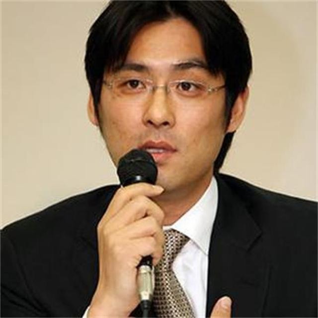 一家三个大明星全部自杀身亡，10年后女儿也被姥姥虐待