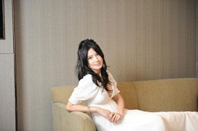 ​看过林熙蕾年轻时候的照片，才知道什么叫天生的美人坯子！