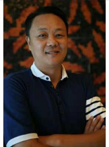 戏苑沧海一声笑 波属云委看今朝——记著名曲剧表演艺术家海波