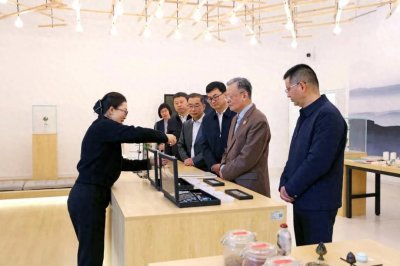 ​中国工程院院士、国医大师王琦到云南中医药大学调研指导工作