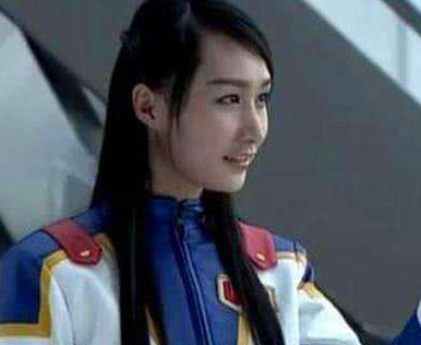 39岁“前夫哥”雷佳音：为何红了多年没绯闻，看他妻子是谁就知道