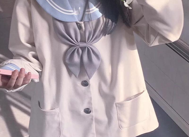 7旬大妈不顾子女劝阻帮人打零工,1天挣20元,直言自己挣钱心踏实 7旬大妈不顾子女劝阻帮人打零工,1天挣20元,直言自己挣钱心踏实