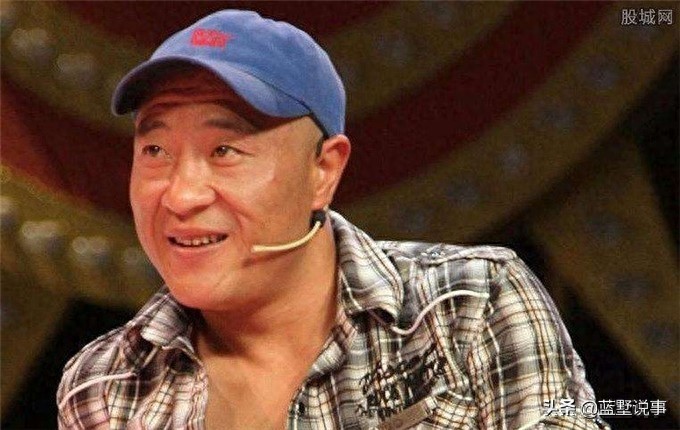 “赵四”刘小光婚姻本是很幸福，老婆漂亮比他小七岁