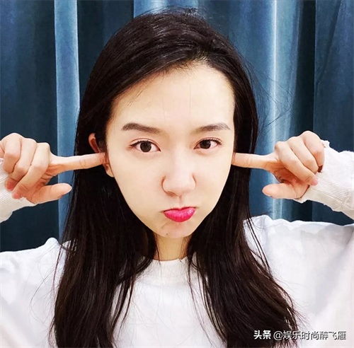 当红小花旦许龄月写真合集:呆萌可爱、美丽动人!