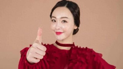 15年无炒作的王维维，美貌出色，张嘉译四次力捧终成就演艺新星