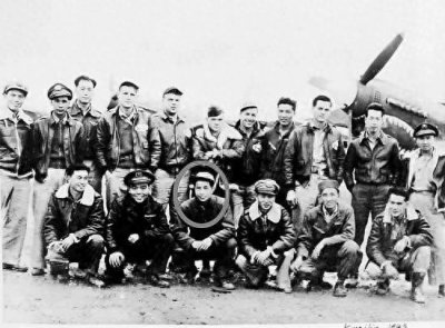 ​抗战空军飞行员吴其轺获17枚奖章，为何却有个“红白喜事”绰号？