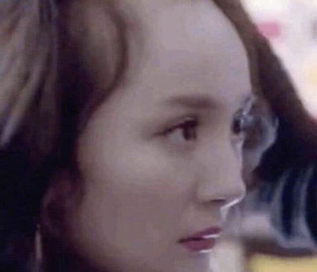 王思聪杨幂情侣发际线,在秃头的进程上保持一致,有点扎心