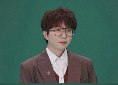 ​毛不易春晚之秘：瞒着父亲的背后