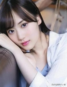 ​山下美月：妩媚甜美新生代偶像，她的无限魅力让人上头不已！