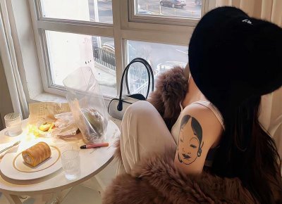 ​娄艺潇性感图片大全（穿白色裙装性感诱惑）