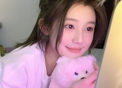 ​你下面的小嘴能吃多少颗草莓